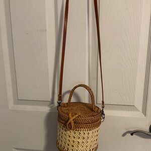 Source Unknown Tan and Brown Woven Crossbody Bag